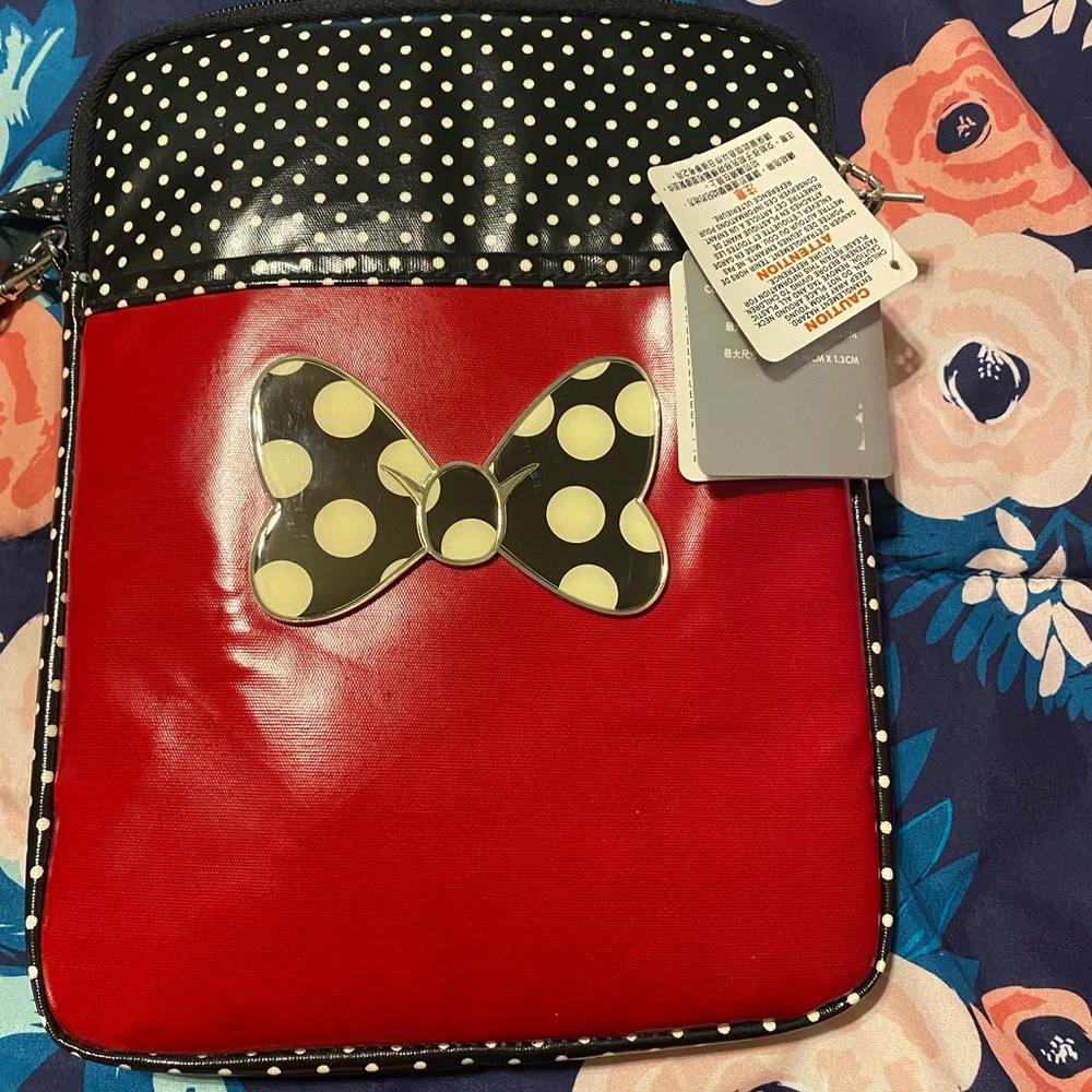 Minnie Mouse crossbody
